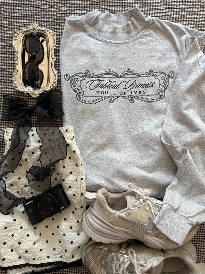 Tabloid Princess Mockneck Longsleeve Tee